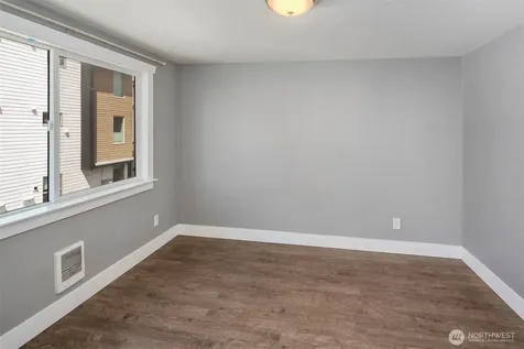 1480 NW 80th Street Seattle WA 98117