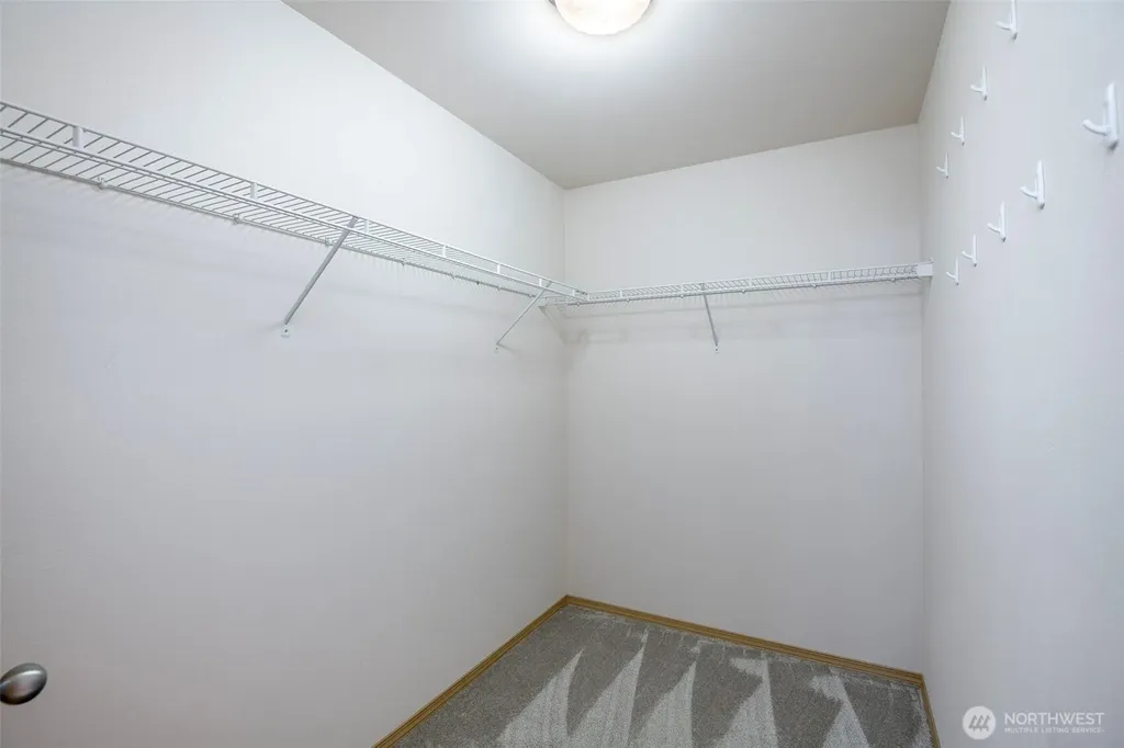 11809 5th Avenue Ct E Tacoma WA 98445