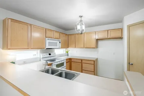 11809 5th Avenue Ct E Tacoma WA 98445