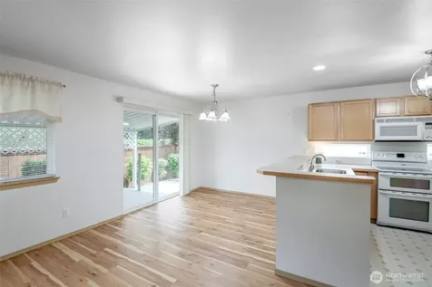 11809 5th Avenue Ct E Tacoma WA 98445
