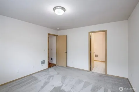 11809 5th Avenue Ct E Tacoma WA 98445