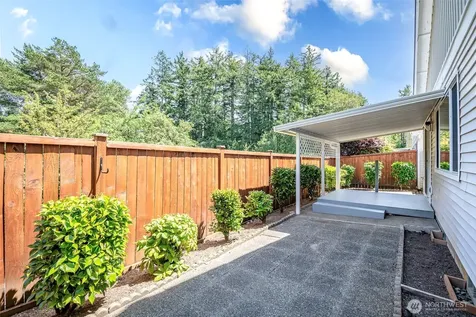 11809 5th Avenue Ct E Tacoma WA 98445