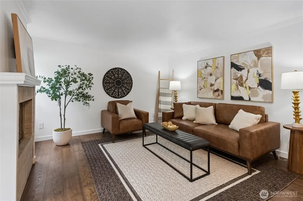 2244 13th Avenue W Seattle WA 98119
