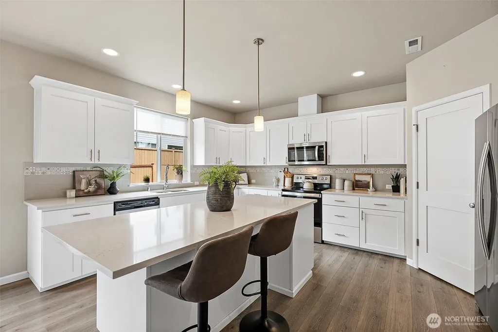 9972 Jackson Street SE Yelm WA 98597