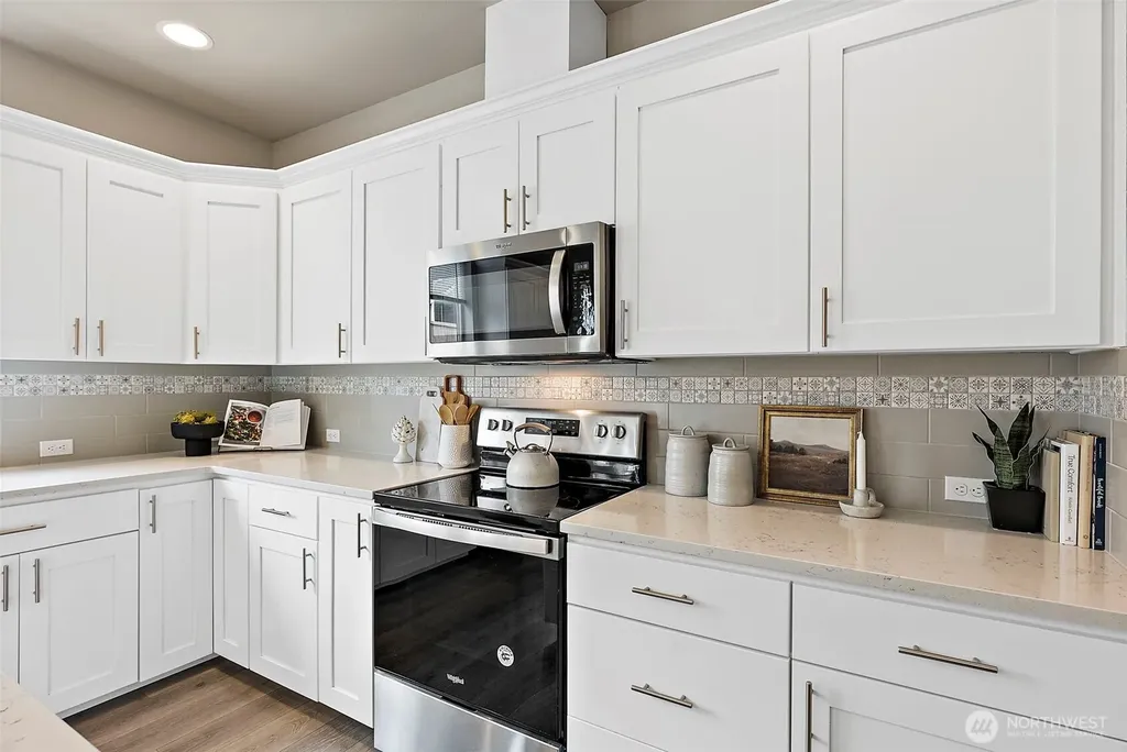 9972 Jackson Street SE Yelm WA 98597