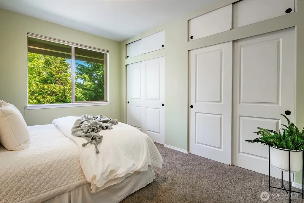 2204 Lopez Street Bellingham WA 98229