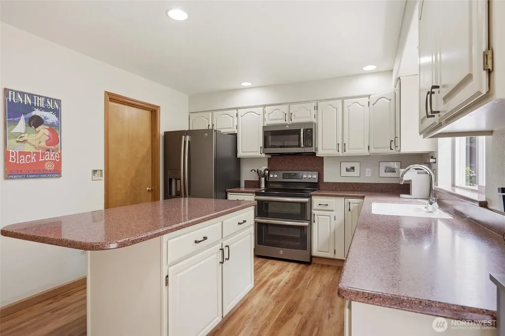 1118 Camberton Court NW Olympia WA 98502