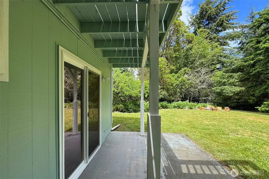 71 Whispering Firs Road Port Angeles WA 98363