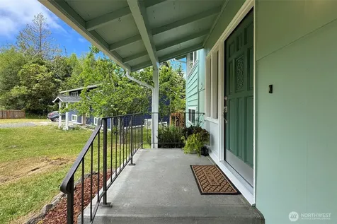 71 Whispering Firs Road Port Angeles WA 98363