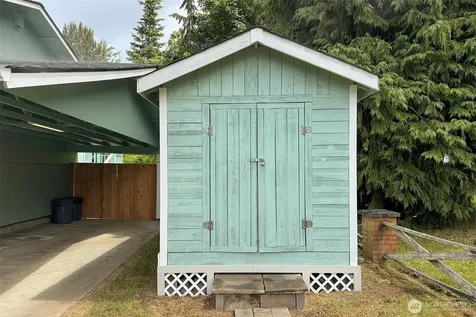 71 Whispering Firs Road Port Angeles WA 98363