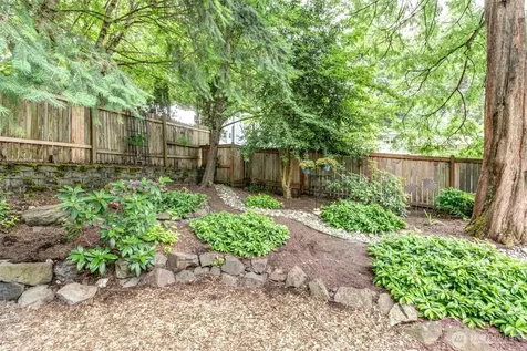 12826 NE 184th Court Bothell WA 98011