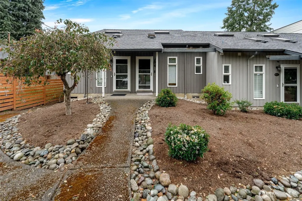716 W Argand Street Seatac WA 98119