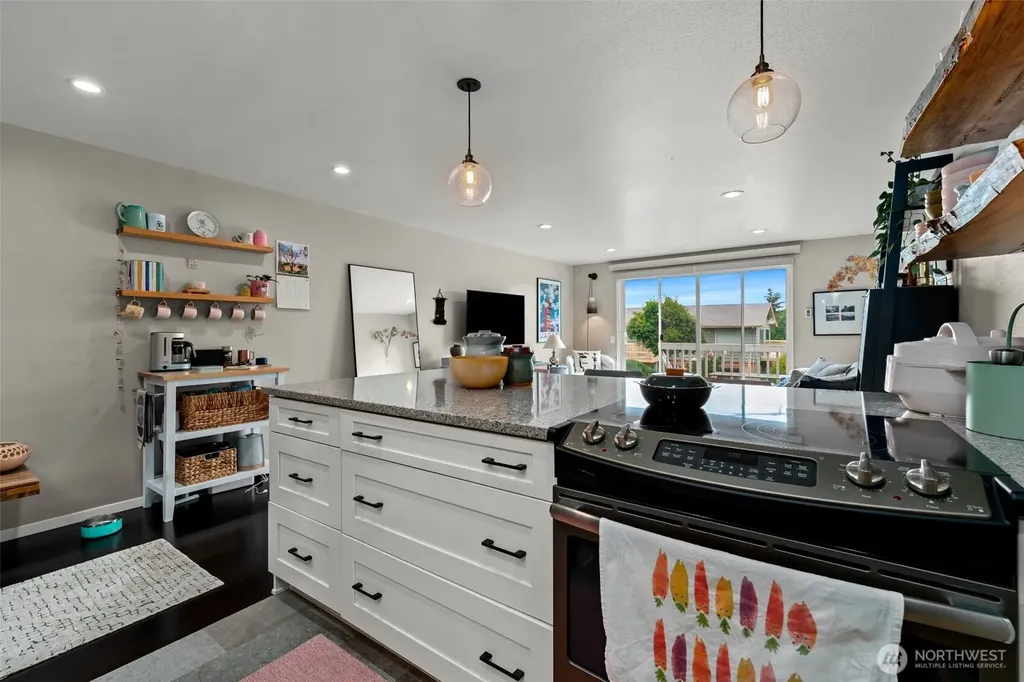 716 W Argand Street Seatac WA 98119
