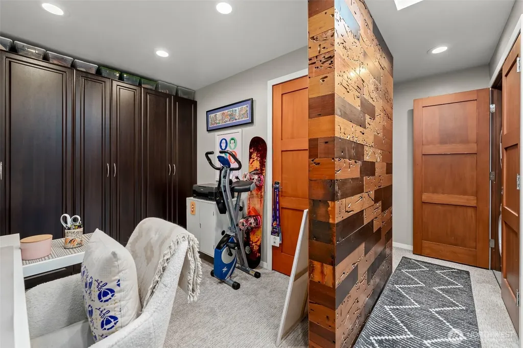 716 W Argand Street Seatac WA 98119