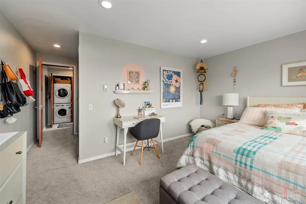 716 W Argand Street Seatac WA 98119