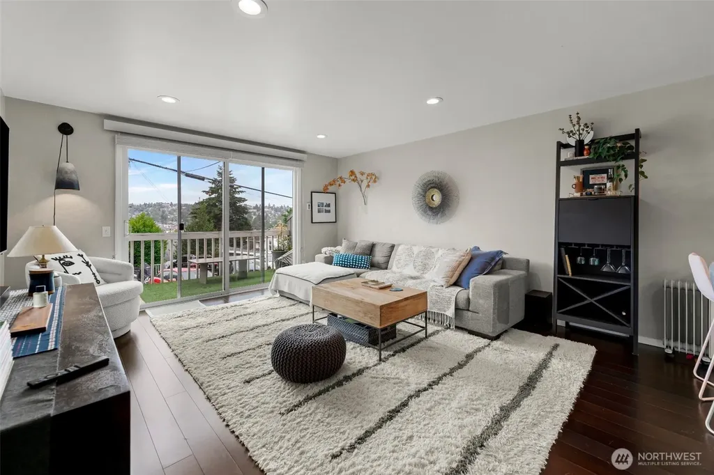 716 W Argand Street Seatac WA 98119