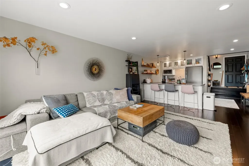 716 W Argand Street Seatac WA 98119