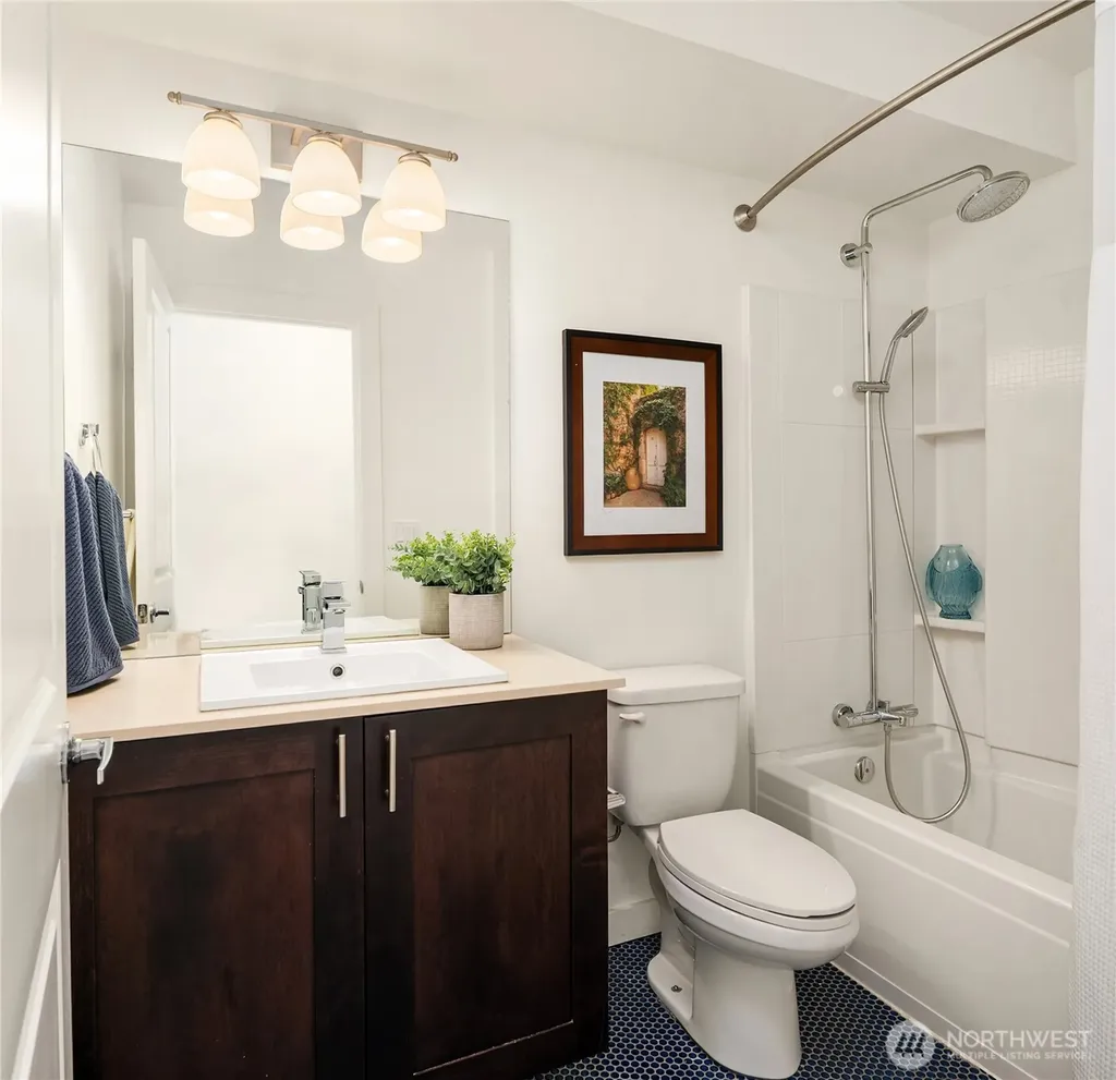 3631 Courtland Place S Seattle WA 98144