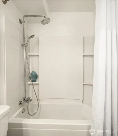 3631 Courtland Place S Seattle WA 98144
