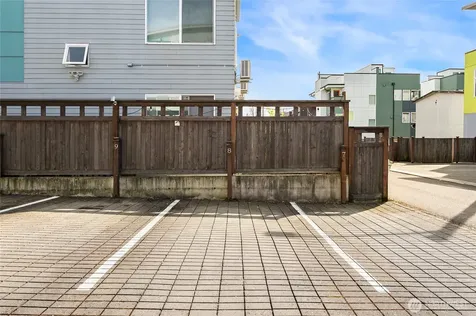 3631 Courtland Place S Seattle WA 98144