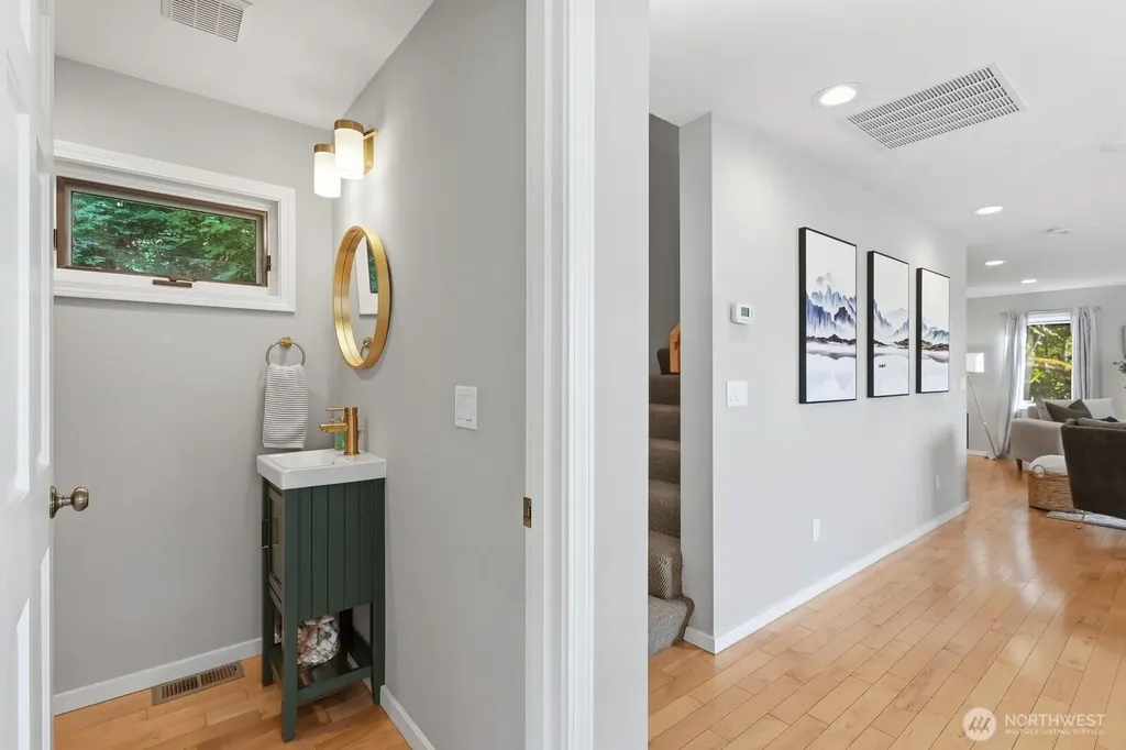 1113 Goat Trail Road Mukilteo WA 98275