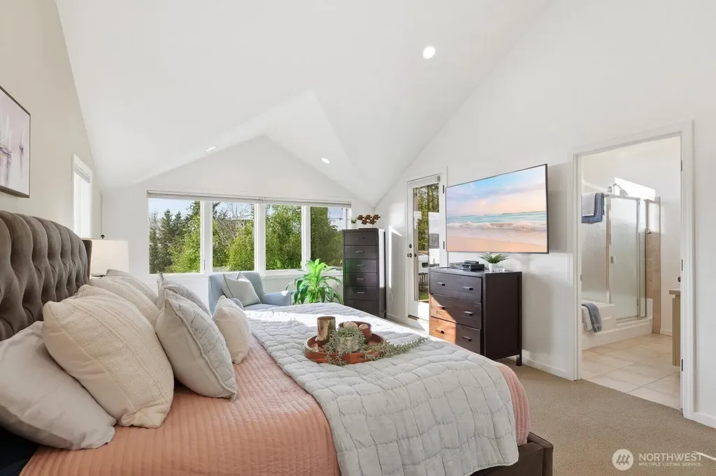1113 Goat Trail Road Mukilteo WA 98275