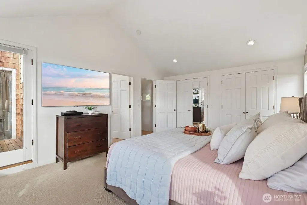 1113 Goat Trail Road Mukilteo WA 98275