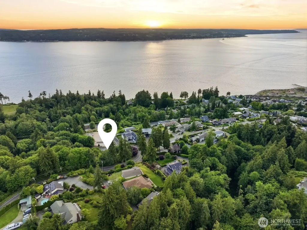 1113 Goat Trail Road Mukilteo WA 98275