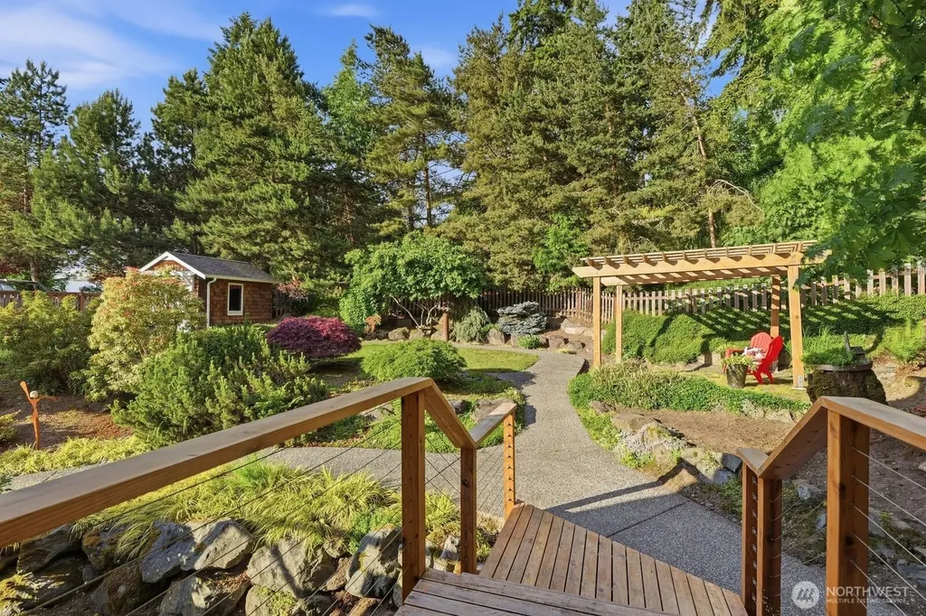 1113 Goat Trail Road Mukilteo WA 98275