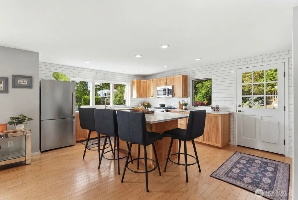 1113 Goat Trail Road Mukilteo WA 98275