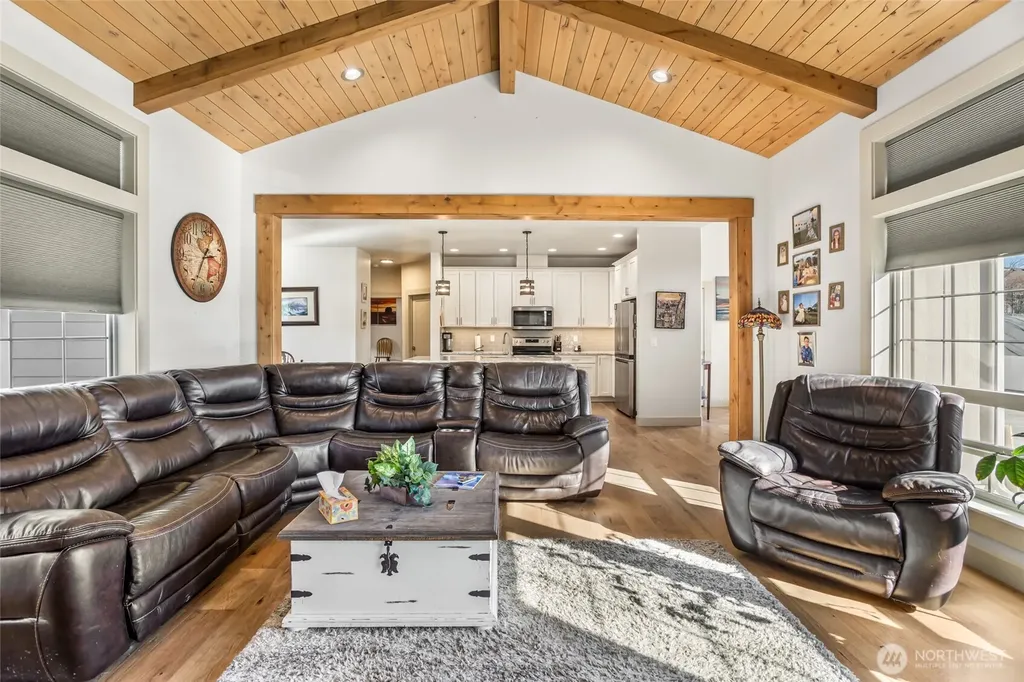 715 N 74th Avenue Yakima WA 98908