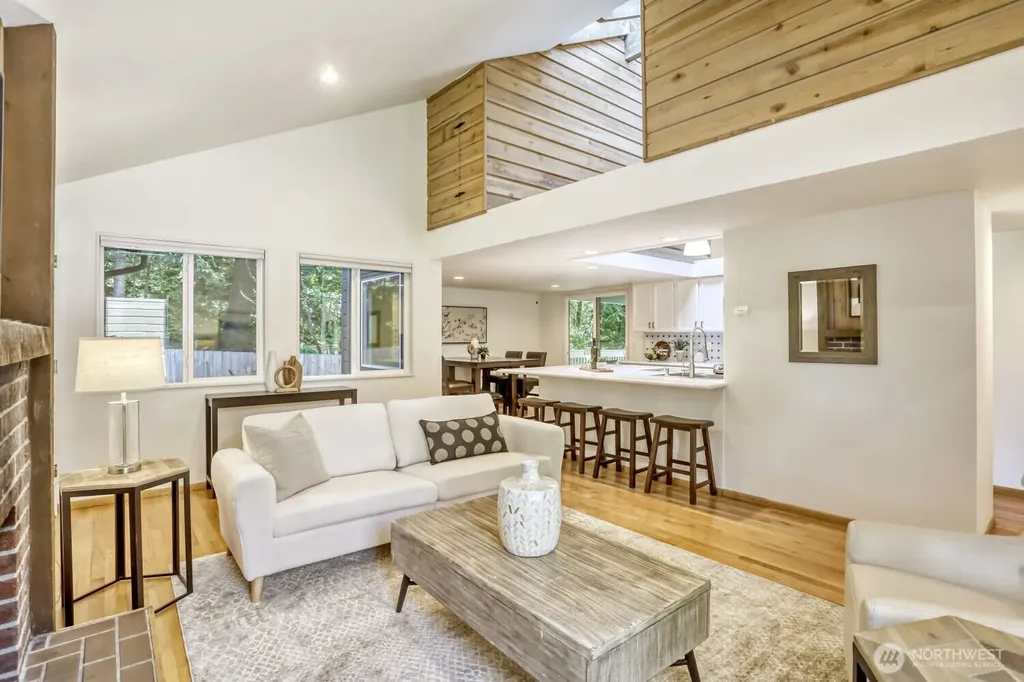 15301 SE 48th Drive Bellevue WA 98006