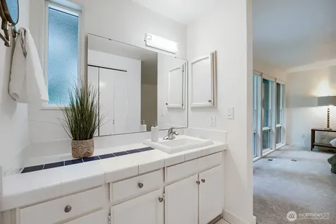 15301 SE 48th Drive Bellevue WA 98006