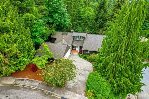 15301 SE 48th Drive Bellevue WA 98006