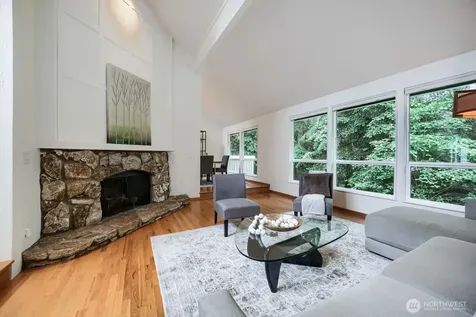 15301 SE 48th Drive Bellevue WA 98006