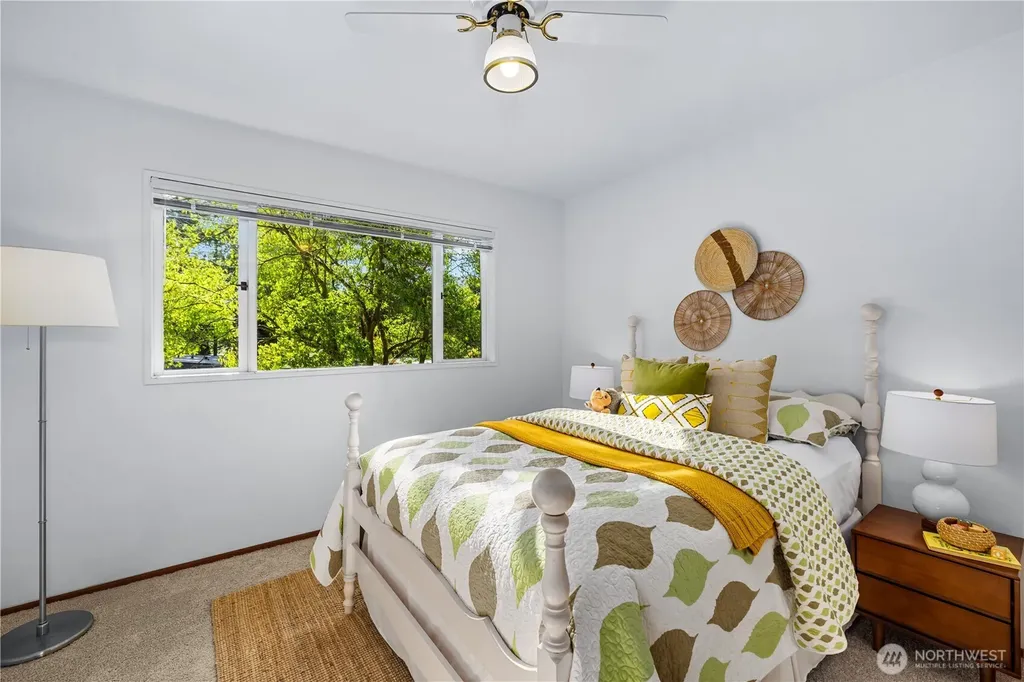 11032 39th Avenue NE Seattle WA 98125