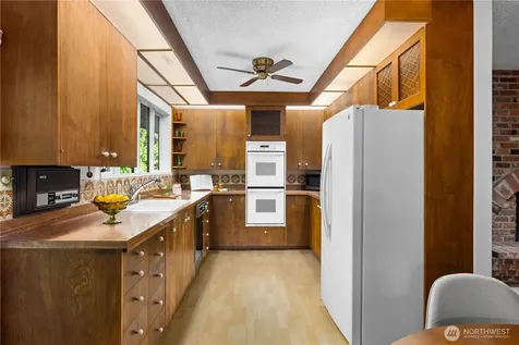 11032 39th Avenue NE Seattle WA 98125
