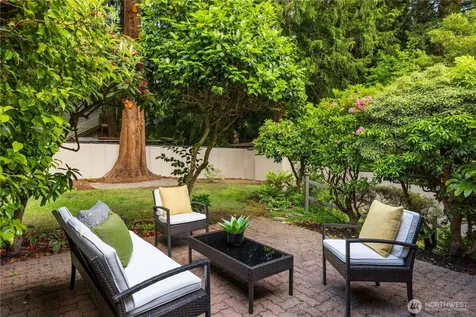 11032 39th Avenue NE Seattle WA 98125