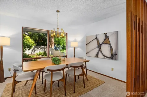 11032 39th Avenue NE Seattle WA 98125