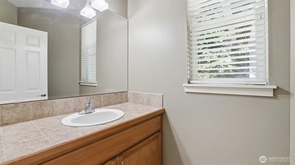 16820 166th Place SE Renton WA 98058