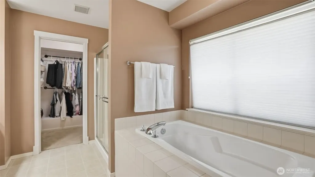 16820 166th Place SE Renton WA 98058