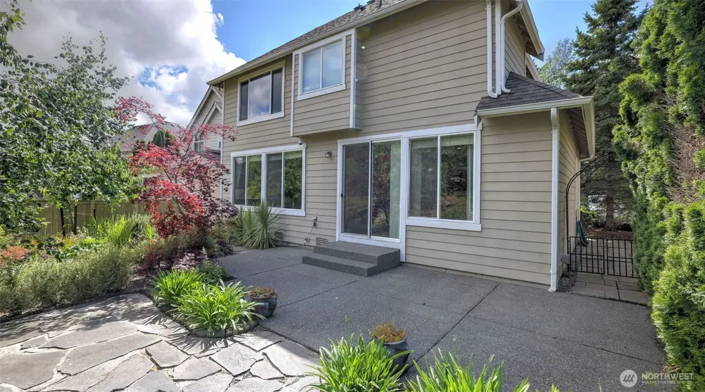 16820 166th Place SE Renton WA 98058