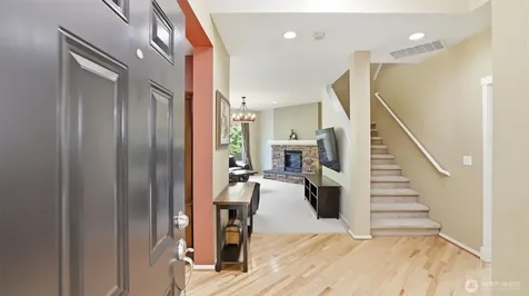 16820 166th Place SE Renton WA 98058
