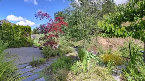 16820 166th Place SE Renton WA 98058