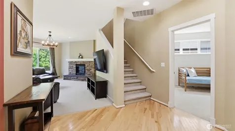 16820 166th Place SE Renton WA 98058