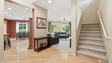 16820 166th Place SE Renton WA 98058