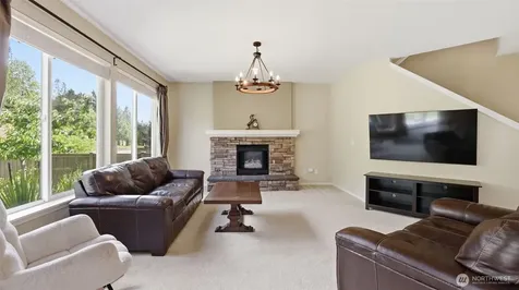 16820 166th Place SE Renton WA 98058
