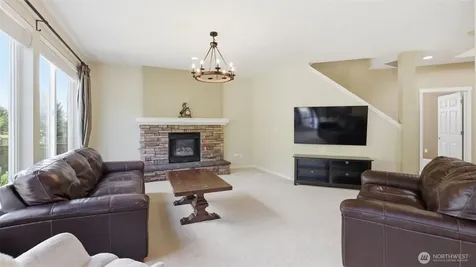 16820 166th Place SE Renton WA 98058