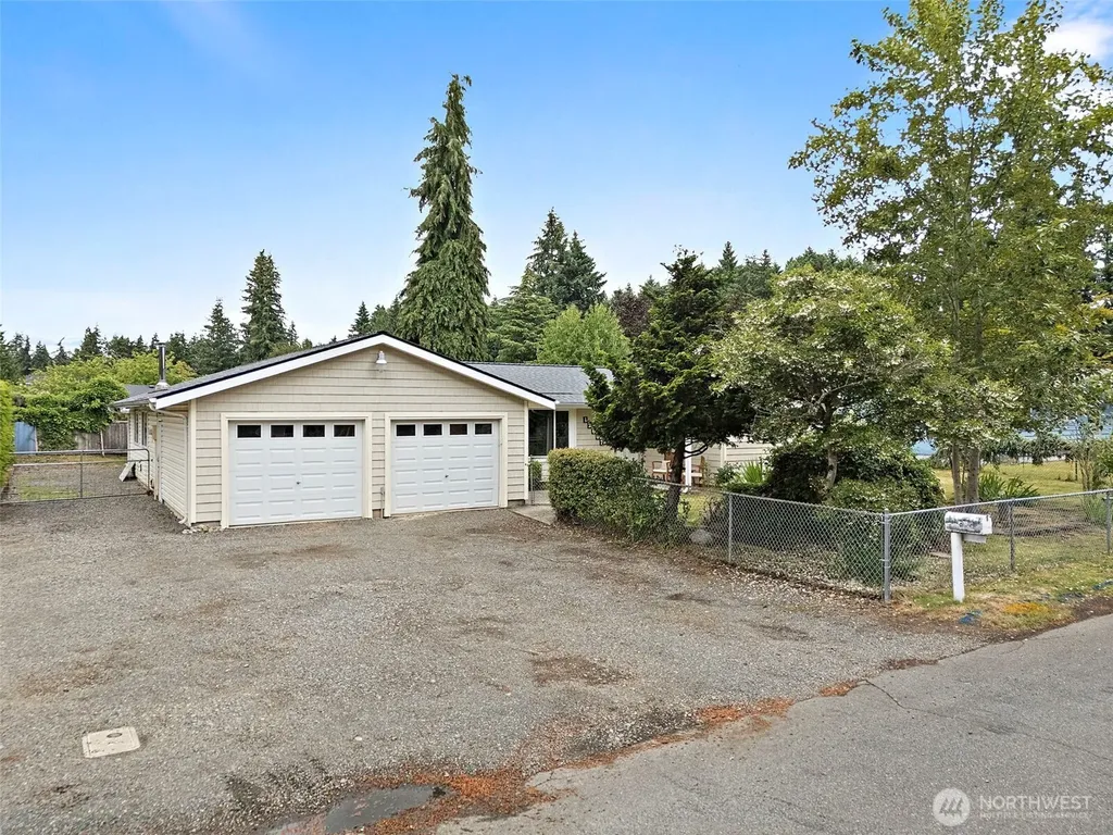 12607 136th Street E Puyallup WA 98374