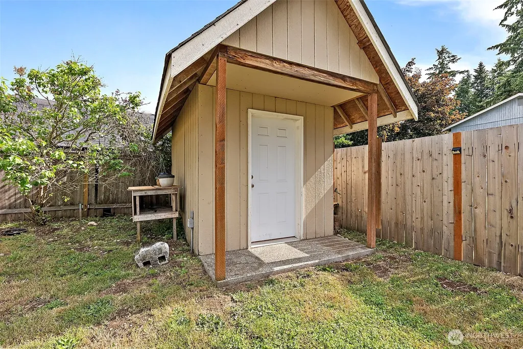 12607 136th Street E Puyallup WA 98374